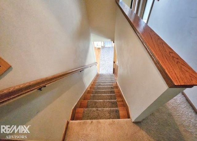 54690 Beacon Cove Circle, New Baltimore, MI 48047