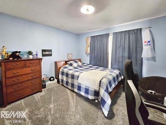 54690 Beacon Cove Circle, New Baltimore, MI 48047