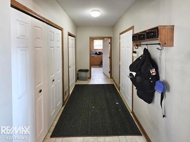 54690 Beacon Cove Circle, New Baltimore, MI 48047