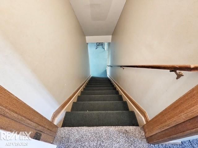 54690 Beacon Cove Circle, New Baltimore, MI 48047