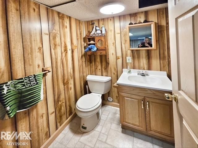 54690 Beacon Cove Circle, New Baltimore, MI 48047