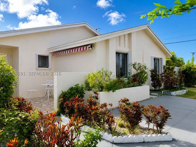 19226 SW 123rd Ave, Miami, FL 33177