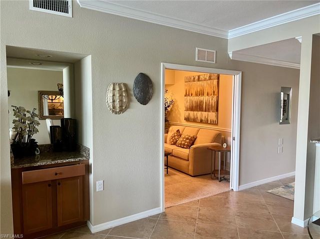9509 Avellino WAY 1815, Naples, FL 34113