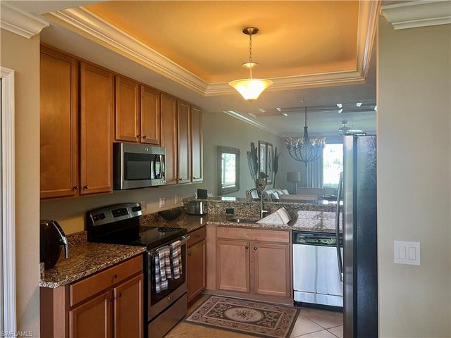 9509 Avellino WAY 1815, Naples, FL 34113