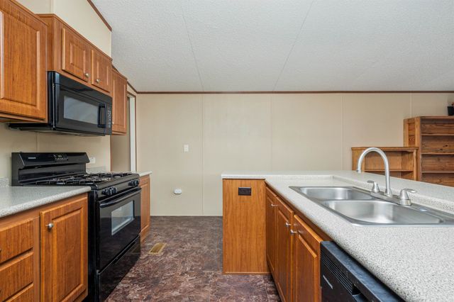 3251 E Rd Lot 63, Clifton, CO 81520