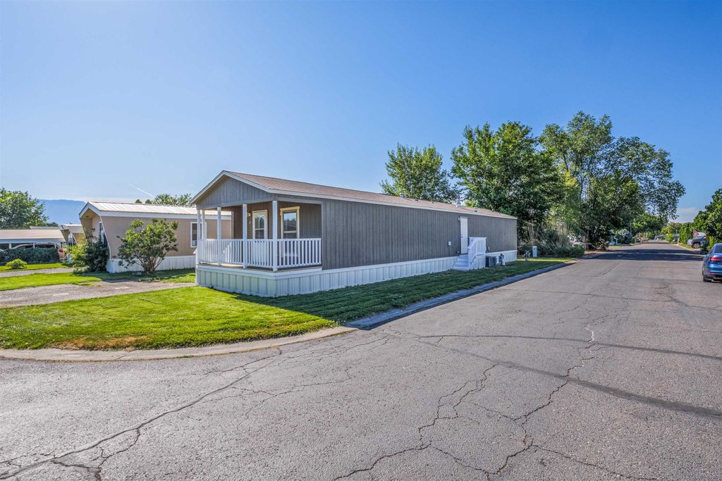 3251 E Rd Lot 63, Clifton, CO 81520