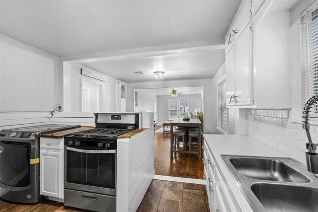 1707 NW Kinyon Ave, Lawton, OK 73505