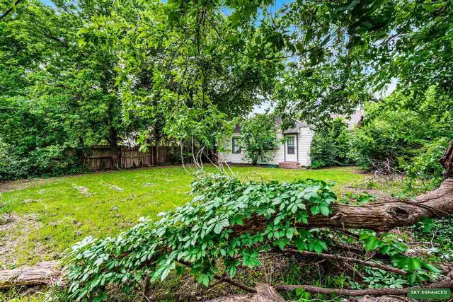 1707 NW Kinyon Ave, Lawton, OK 73505