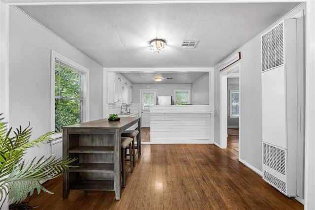 1707 NW Kinyon Ave, Lawton, OK 73505
