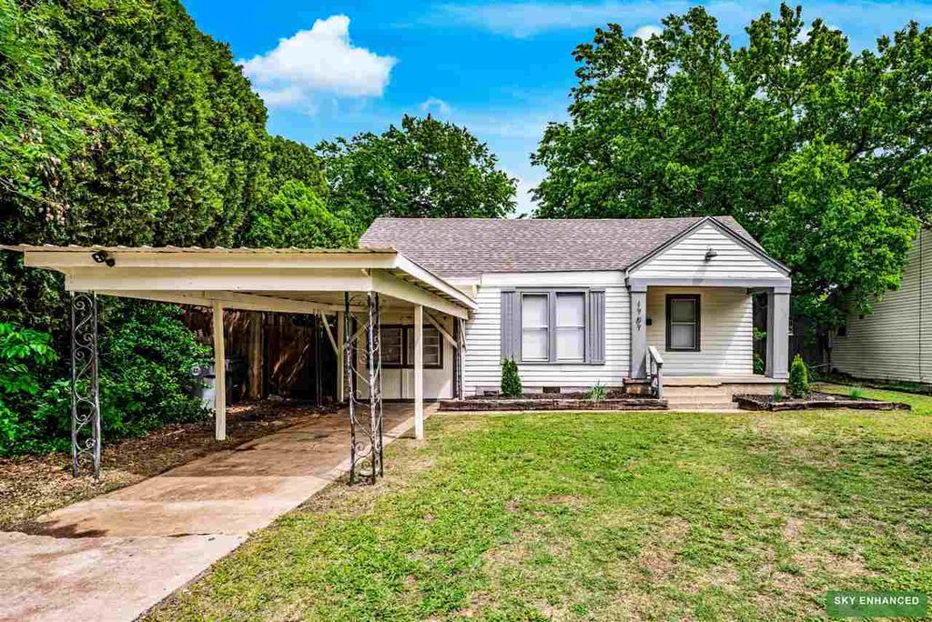 1707 NW Kinyon Ave, Lawton, OK 73505