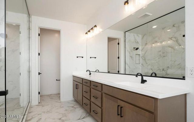 40234 N ALEGRE Drive, San Tan Valley, AZ 85140