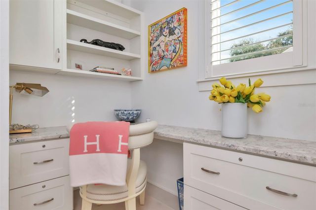 2501 S DUNDEE STREET, Tampa, FL 33629