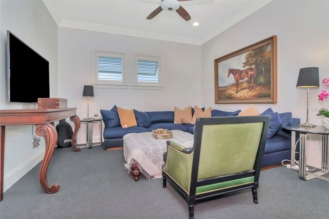 2501 S DUNDEE STREET, Tampa, FL 33629