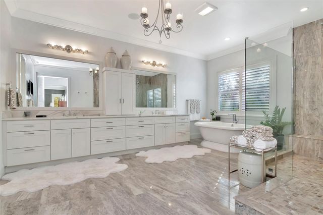 2501 S DUNDEE STREET, Tampa, FL 33629