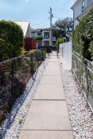 2501 S DUNDEE STREET, Tampa, FL 33629