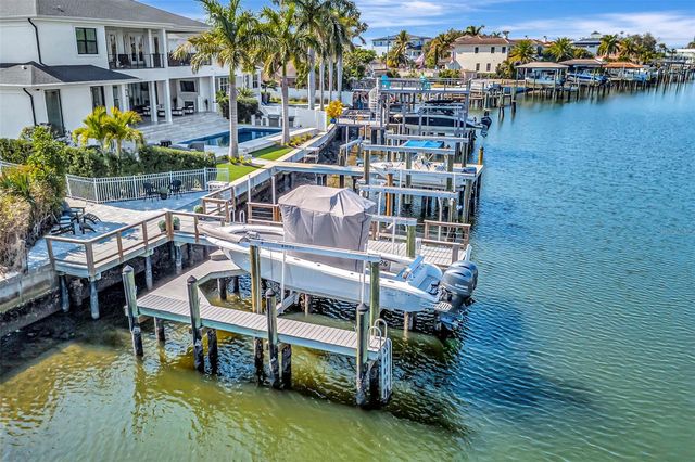 2501 S DUNDEE STREET, Tampa, FL 33629