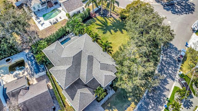 2501 S DUNDEE STREET, Tampa, FL 33629