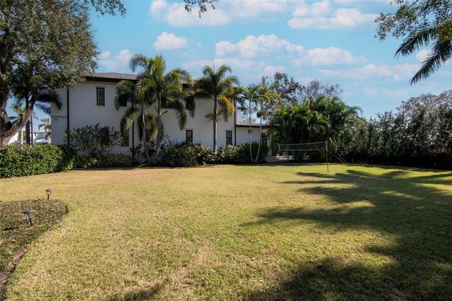 2501 S DUNDEE STREET, Tampa, FL 33629