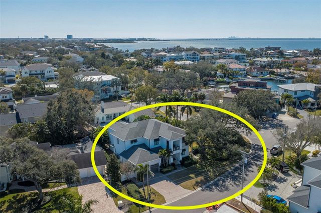 2501 S DUNDEE STREET, Tampa, FL 33629