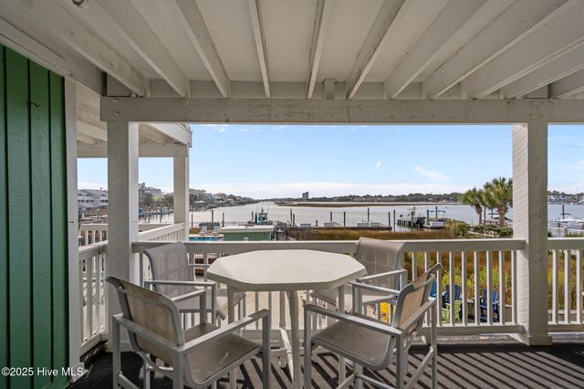 111 Florida Avenue Apt 3, Carolina Beach, NC 28428