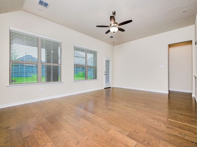 7024 Mapleshade Way, Little Elm, TX 76227