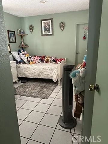 8669 Cypress Avenue, South Gate, CA 90280