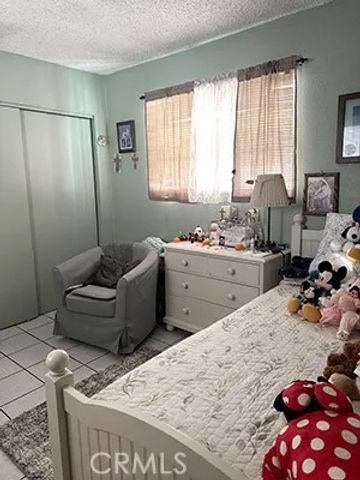 8669 Cypress Avenue, South Gate, CA 90280