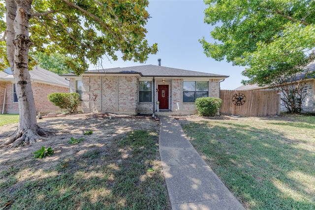 1709 Cool Springs Drive, Mesquite, TX 75181