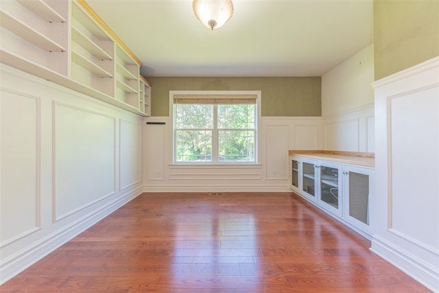 2243 Old Falls Drive, Ann Arbor, MI 48103