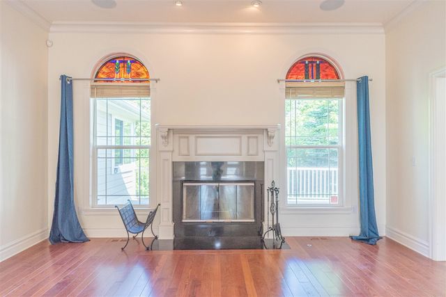 2243 Old Falls Drive, Ann Arbor, MI 48103