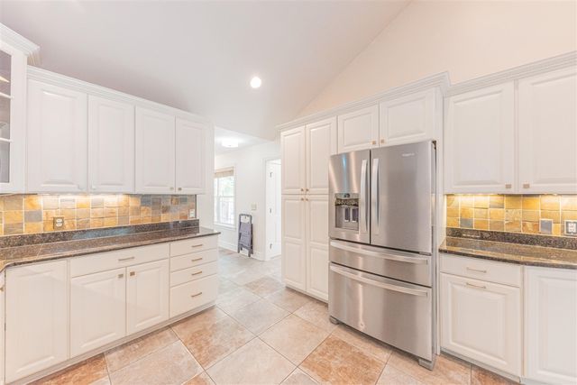 2243 Old Falls Drive, Ann Arbor, MI 48103