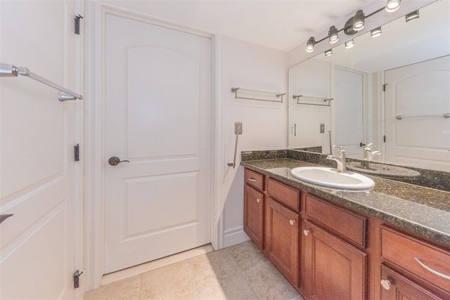 2243 Old Falls Drive, Ann Arbor, MI 48103