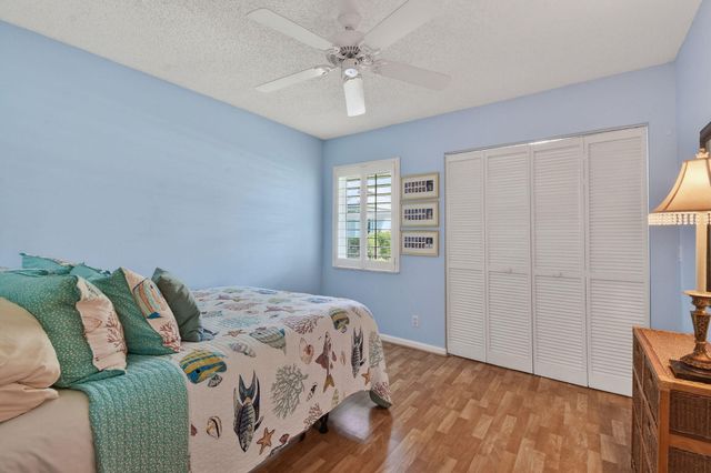 5749 Turnwood Court, Jupiter, FL 33458