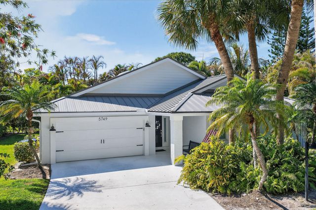 5749 Turnwood Court, Jupiter, FL 33458