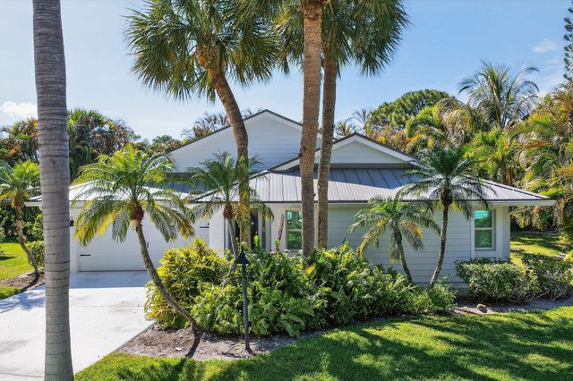 5749 Turnwood Court, Jupiter, FL 33458