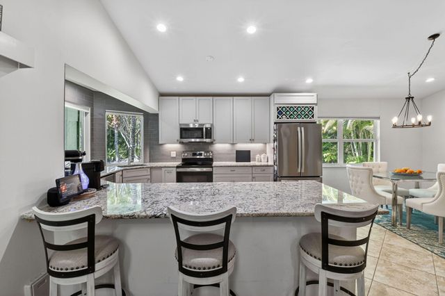 5749 Turnwood Court, Jupiter, FL 33458