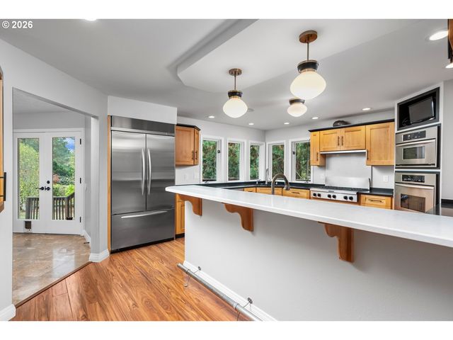 4803 Sw STONEBROOK Ct, Portland, OR 97239