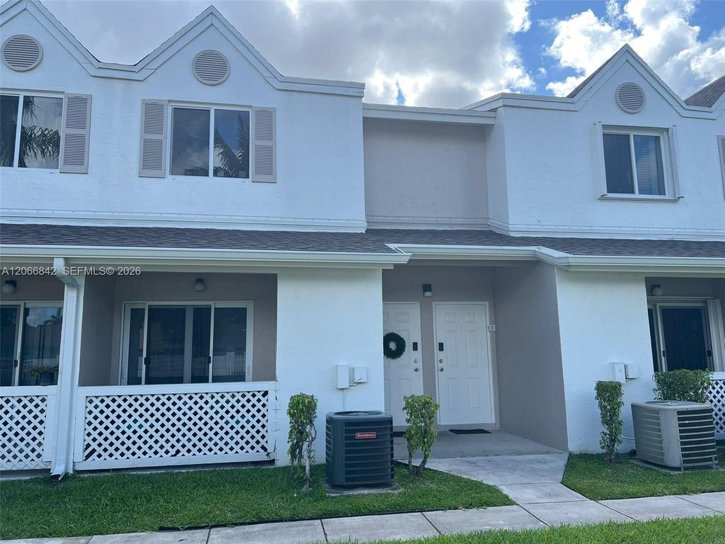 17515 NW 67th Court N-22, Hialeah, FL 33015