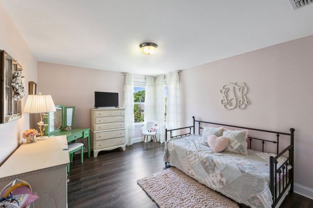 743 Burgess Dr, Goodlettsville, TN 37072