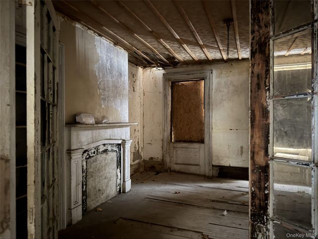 169 Chambers Street, Newburgh, NY 12550