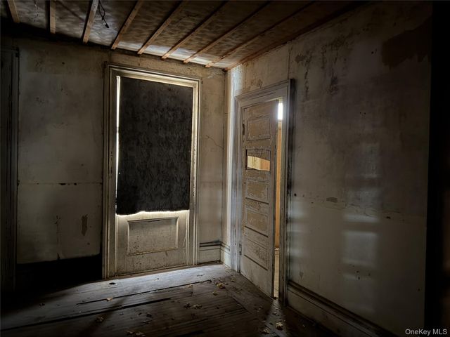 169 Chambers Street, Newburgh, NY 12550