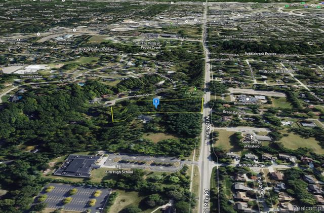 28700 W 12 Mile Road, Farmington Hills, MI 48334