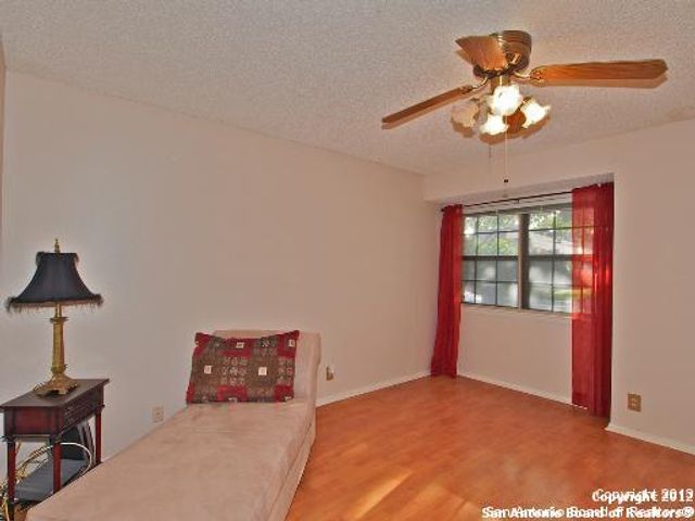 13806 Hunters Hawk St, San Antonio, TX 78230