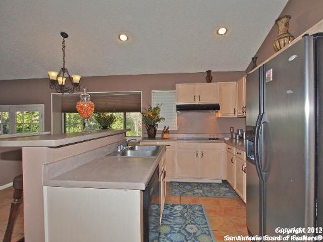 13806 Hunters Hawk St, San Antonio, TX 78230
