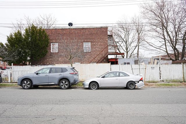 10204 188th Street, Hollis, NY 11423
