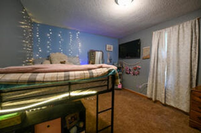 6879 E Highway 32, Stockton, MO 65785