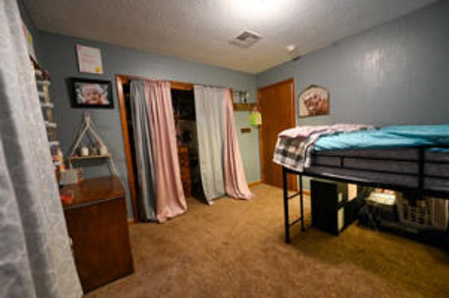 6879 E Highway 32, Stockton, MO 65785