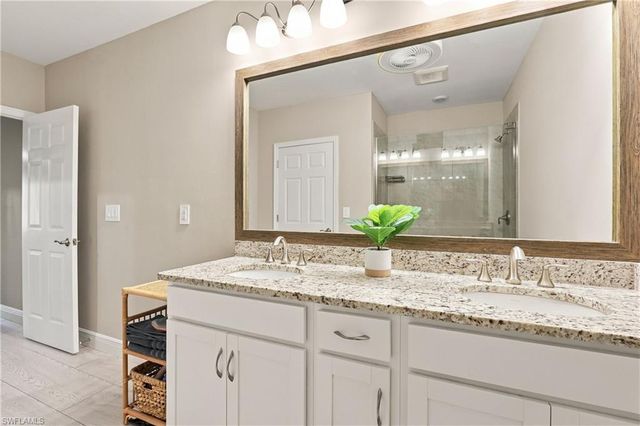 2996 Royal Gardens AVE, Fort Myers, FL 33916