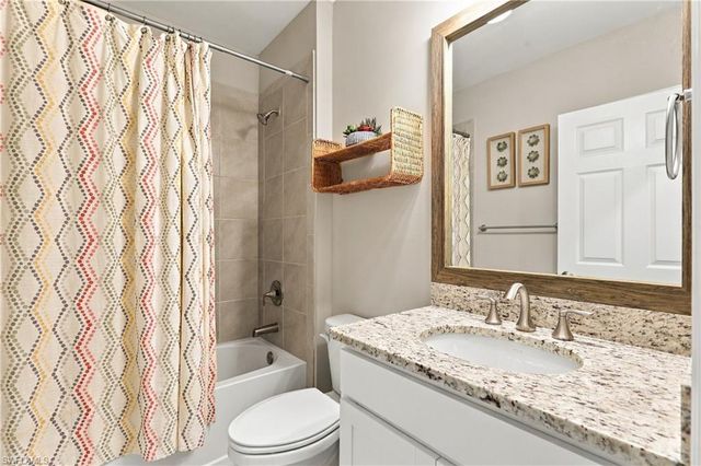 2996 Royal Gardens AVE, Fort Myers, FL 33916