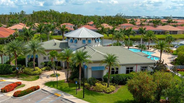 2996 Royal Gardens AVE, Fort Myers, FL 33916